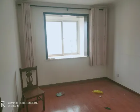 旺旺家缘4室2厅1卫朝南北精装