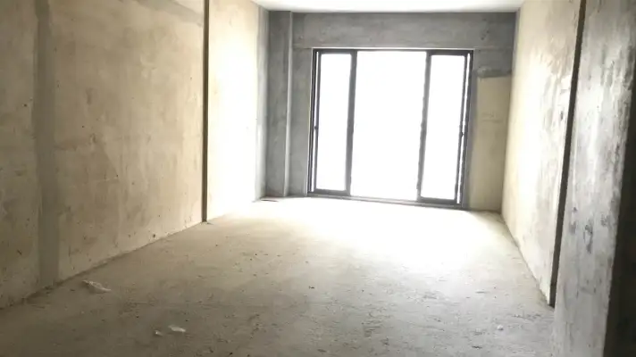星筑中央公园二期3室2厅2卫，证齐可按揭