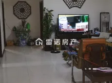 海阳市|兴海花园5室5厅3卫出售