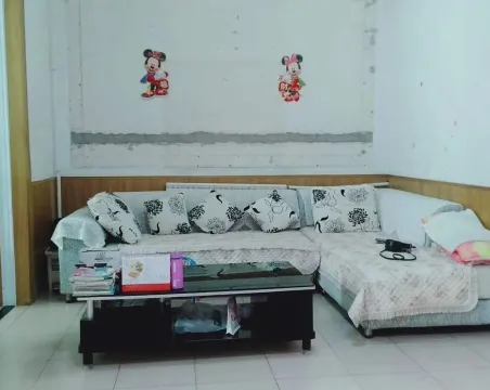 通海家苑3室2厅1卫朝南北精装