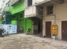 荣昌县|百安星城1室1厅1卫出租