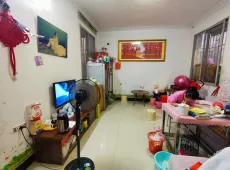 灵川县|紫金公寓2室2厅1卫出租