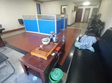龙华区|王府大厦3室2厅2卫出租