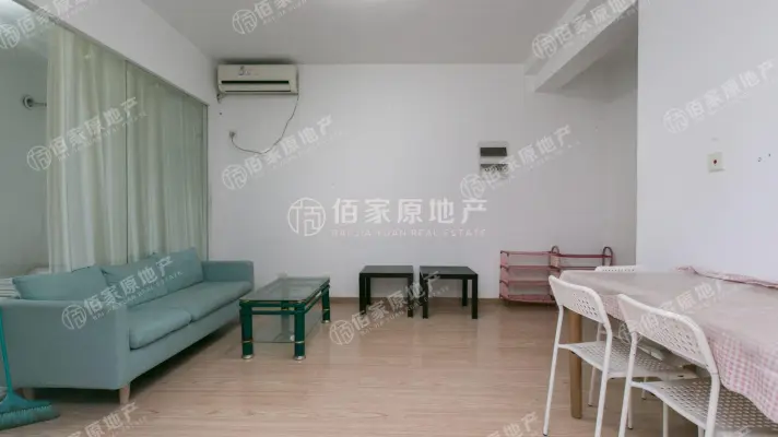 交通便利！占据重要的位置！1室2厅1卫1阳台急售