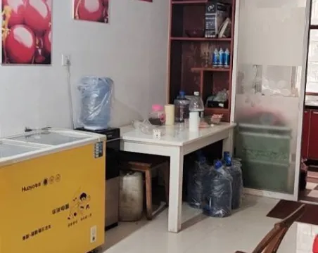 水云天3室2厅2卫朝南普通
