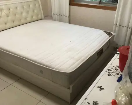 宏发小区2室2厅1卫普通