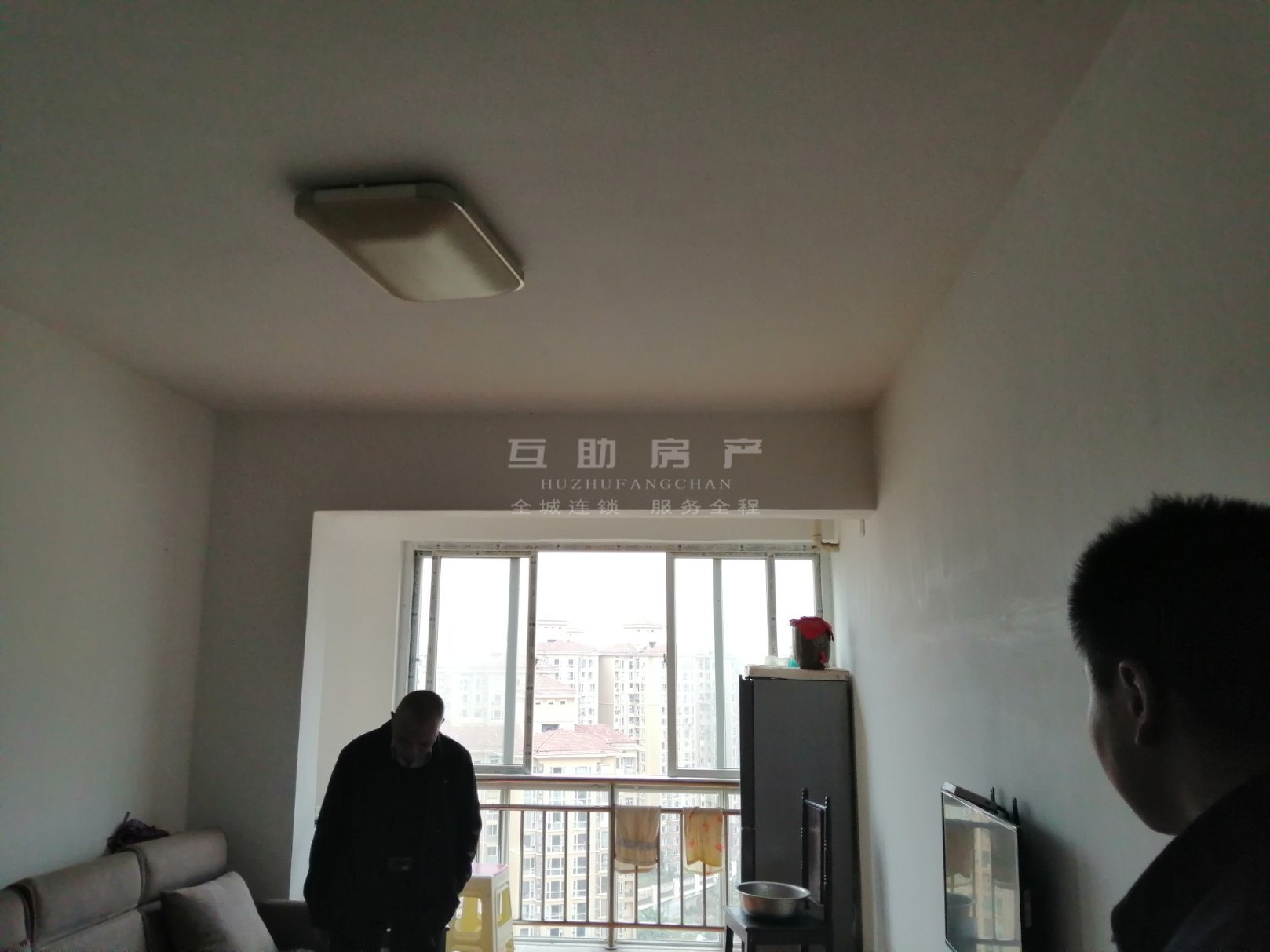 蓝光贡山壹号,育才旁 蓝光贡山壹号 精装两室 家电齐全 拎包入住4
