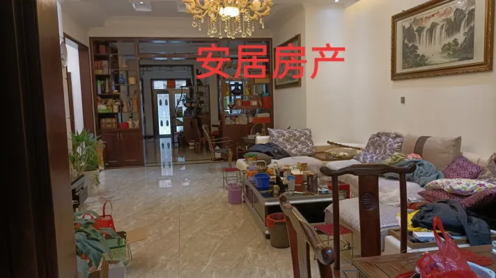 金林帝景湾精装120万元4室2厅3卫3阳台出售