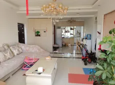 楚雄市|丹麓小镇4室2厅2卫出售