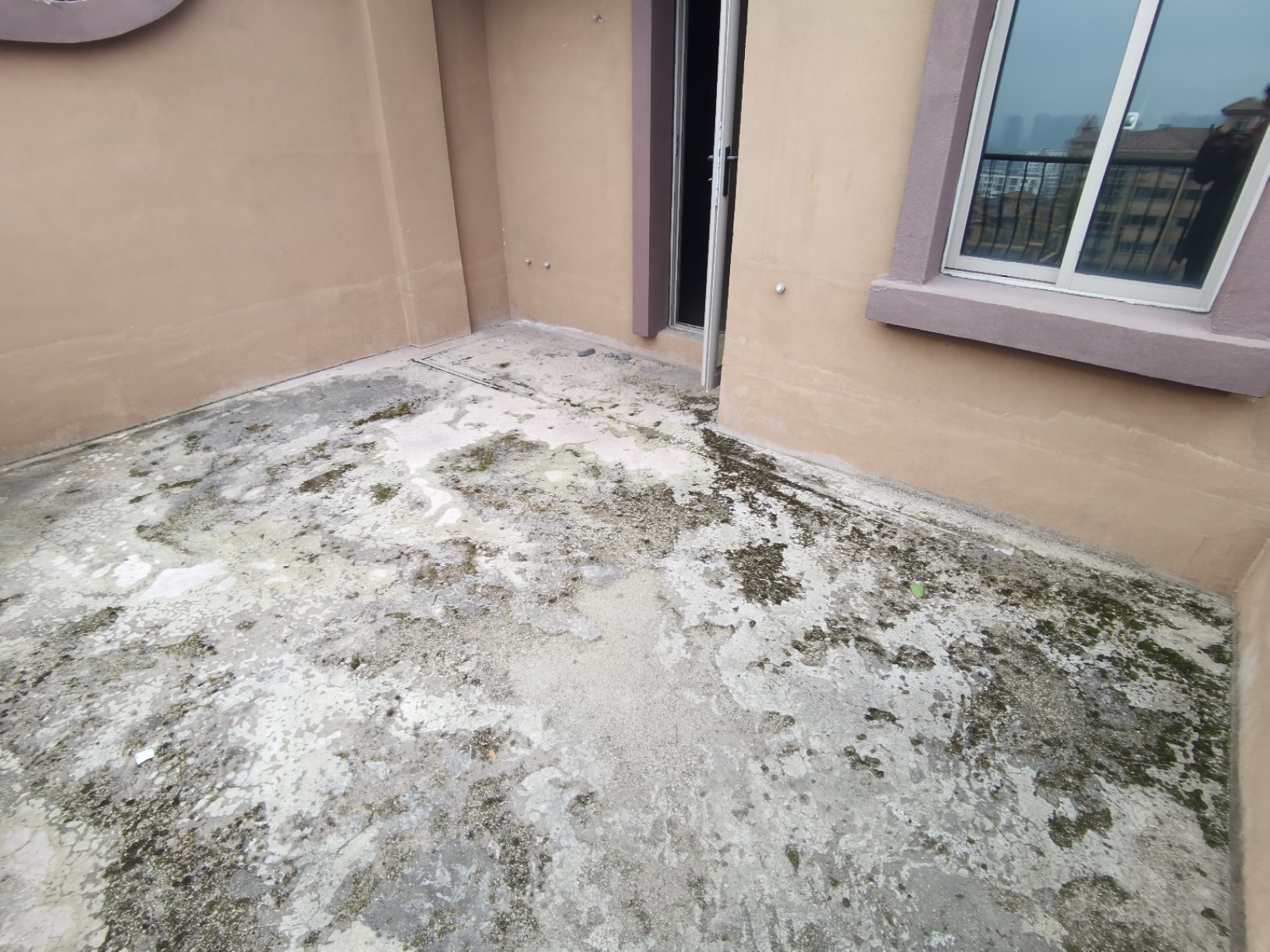 西片区金湘源边上品质小区中天水云间有证别墅可以贷款-中天水云间二手房价