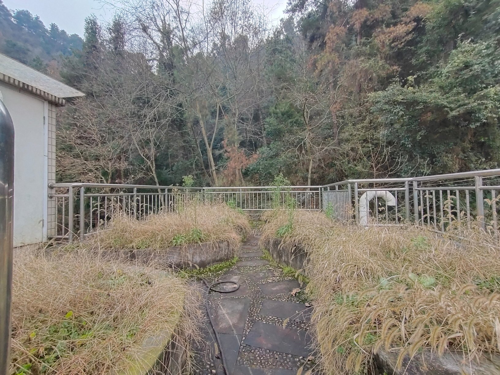 龙华山水家园,上海路龙华山水别墅出售，精装修关门带品牌卖中央空调冬暖夏凉16