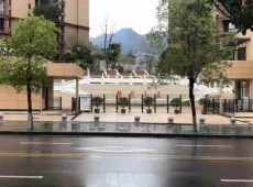 吉首市|烟草公司5室2厅2卫出售