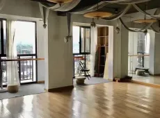 溆浦县|凯旋国际2室2厅1卫出售