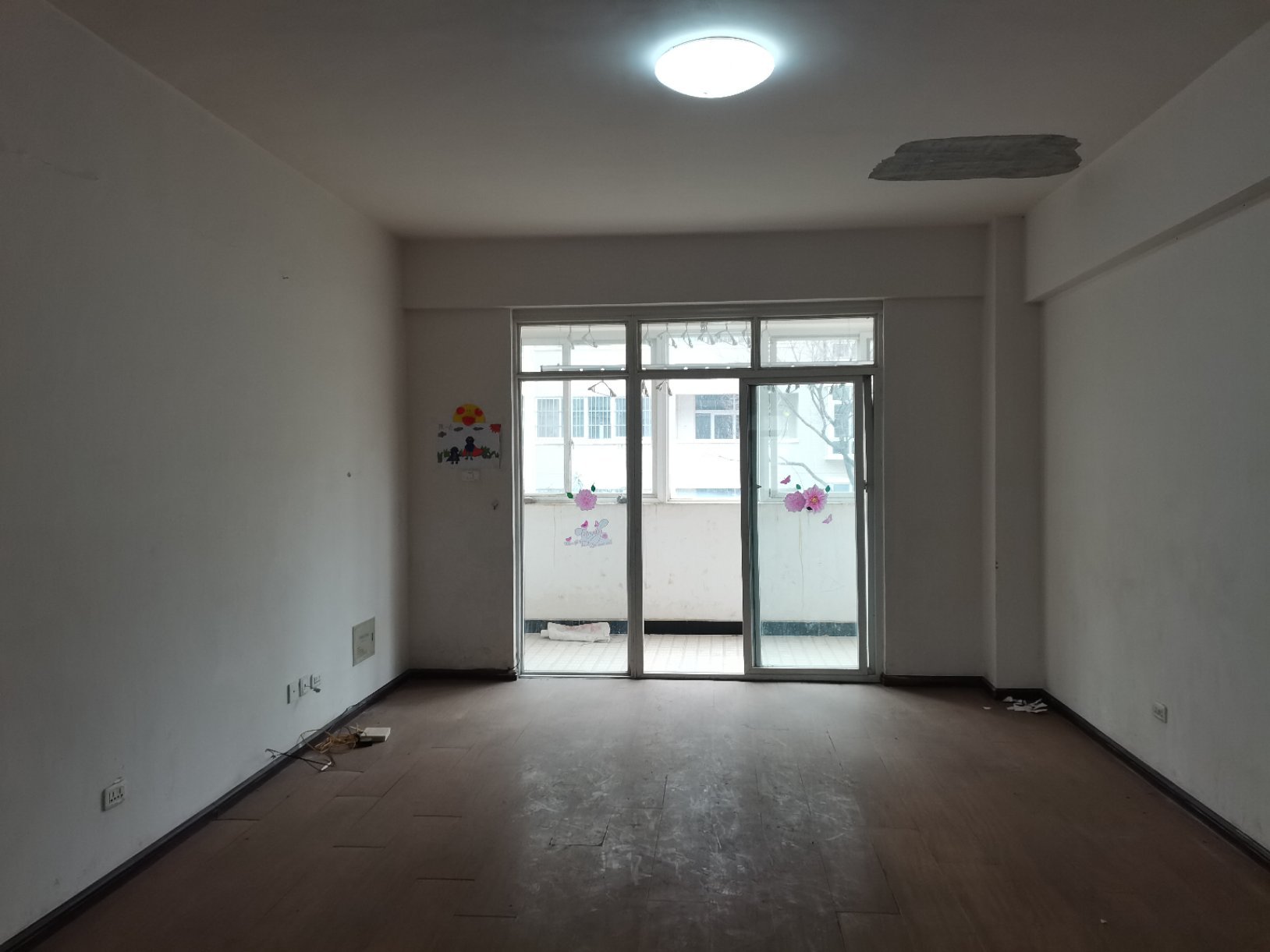 盛世锦华东江花园，大型社区，阳光充足，普通、，-盛世锦华东江花园二手房价