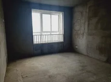郾城区|公路新苑4室2厅2卫出售