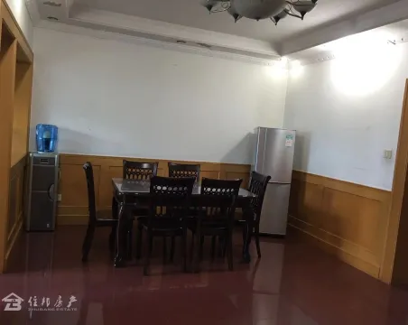 北干二苑5室2厅2卫朝南普通