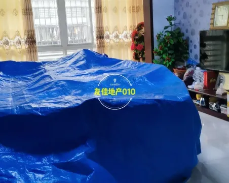 巴山名都3室2厅2卫朝南精装