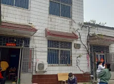 宁陵县|宁陵建设路5室2厅1卫出售