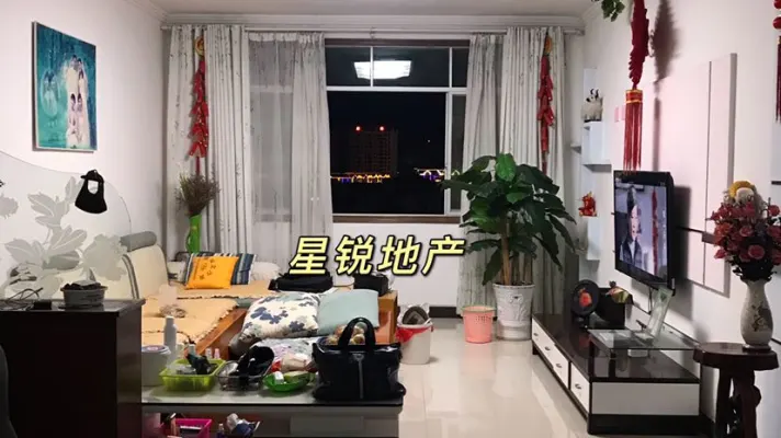 竹园小区，河景房，送8楼