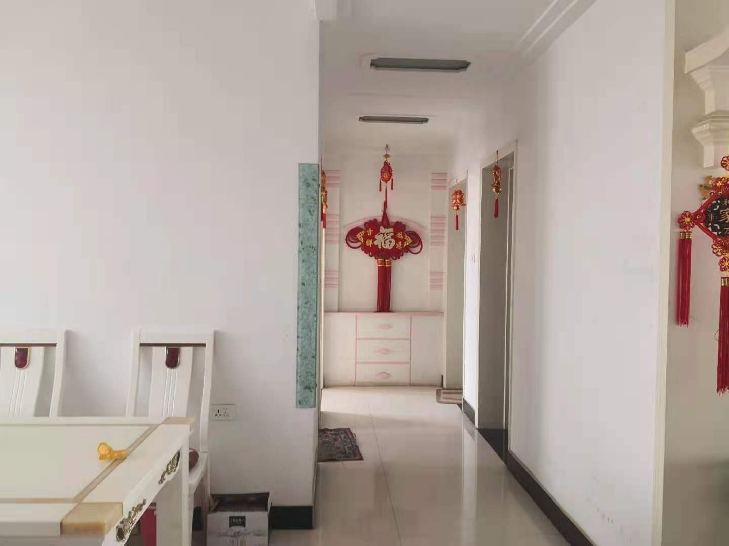 平舆县城中精装3室2厅1卫二手房出售5