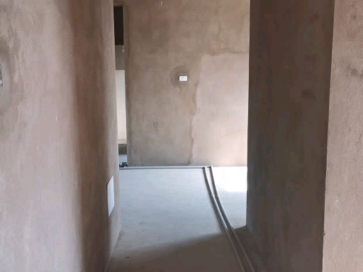 麒麟区东片区毛坯3室2厅1卫二手房出售2