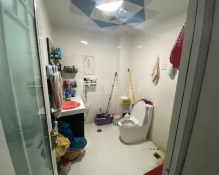 光华庭院3室2厅1卫普通