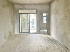 楚雄市|格林天城4室2厅2卫出售