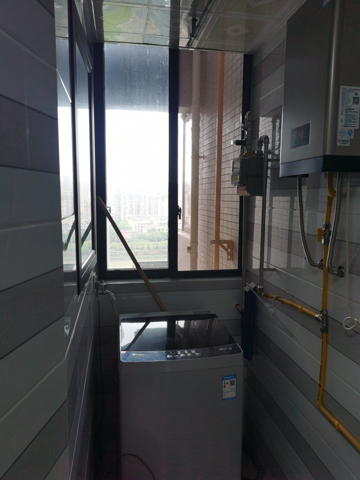 白虎滩,江景房白虎滩17F套一14000元/年底价精装全家具家电空调6