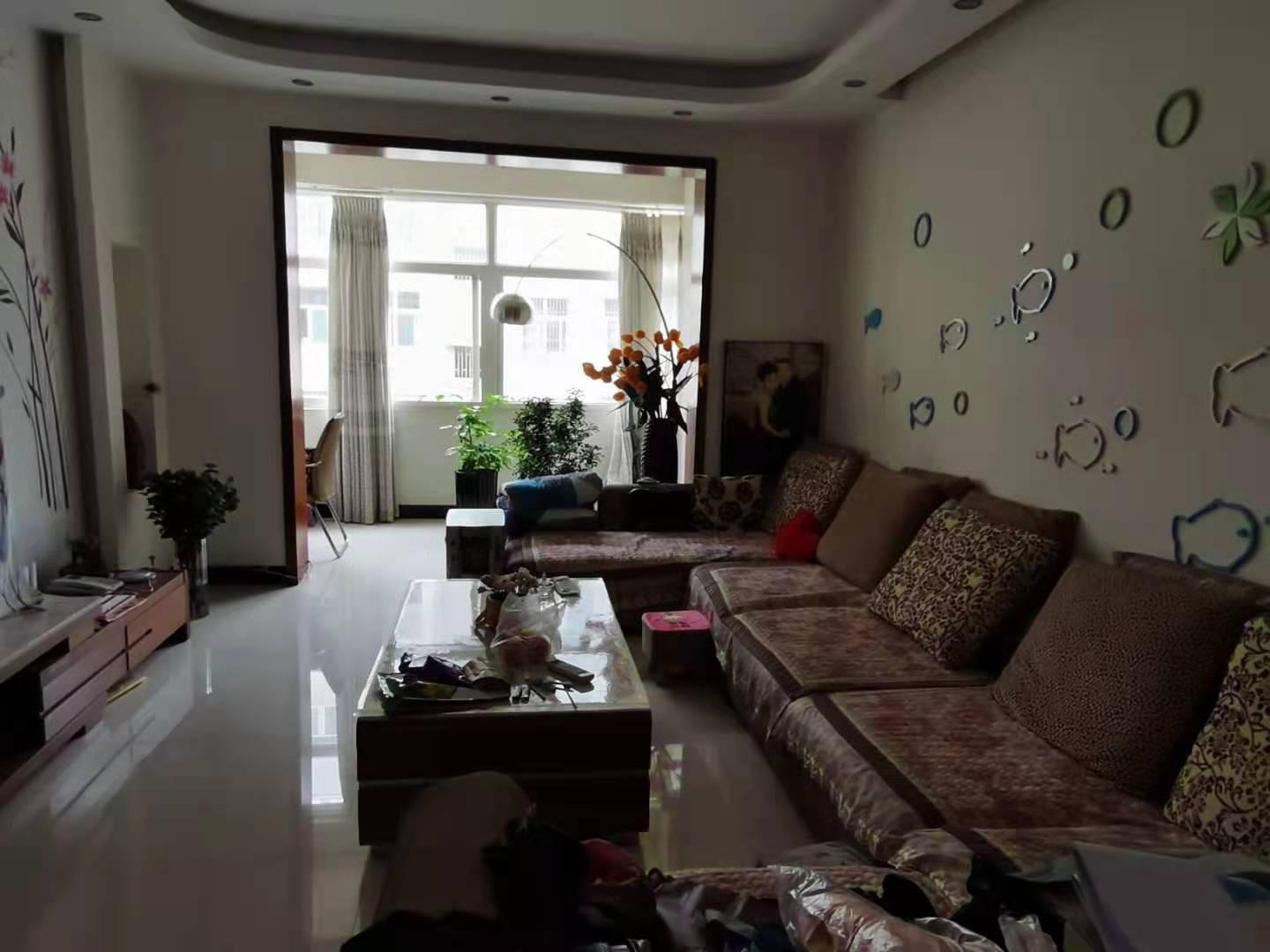 盛世锦华 南北通透 中间楼层 精装修 带家具家电 主景观-盛世锦华东江花园二手房价