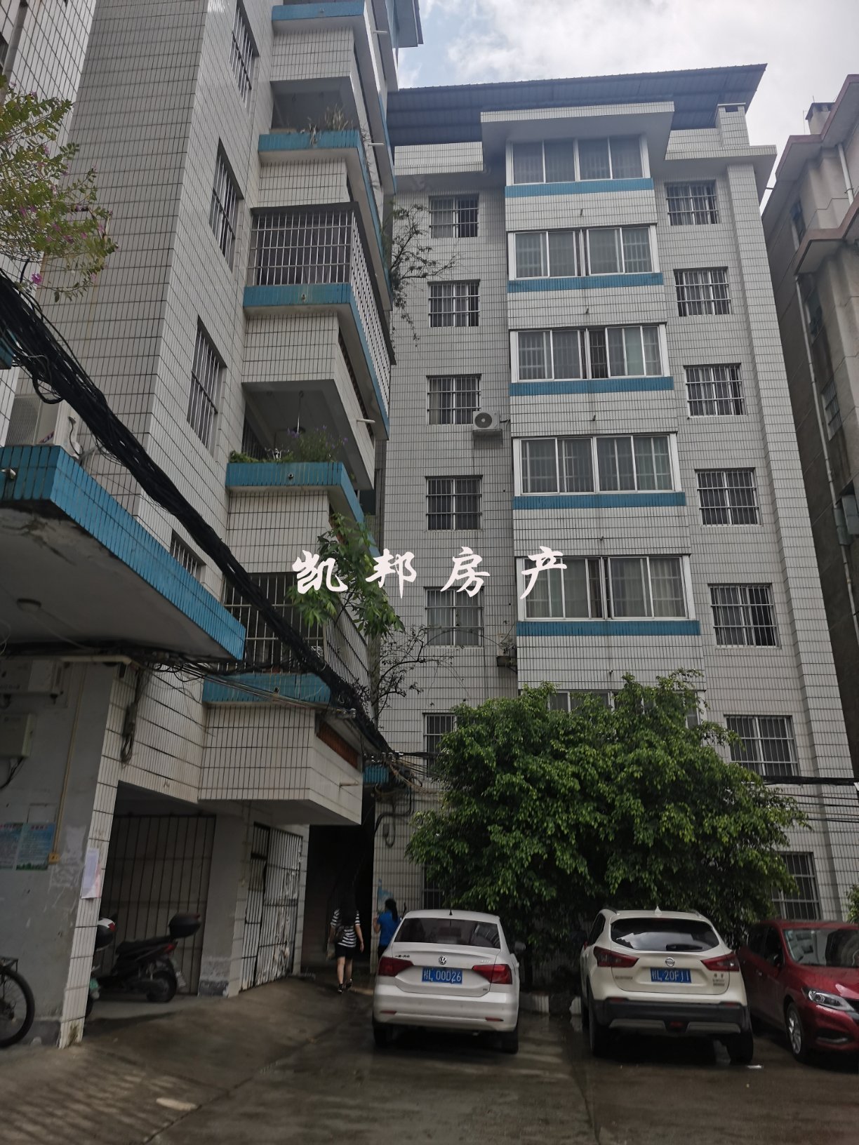 田阳公安局,小三房 中楼层 属中流地段 仅售26万9