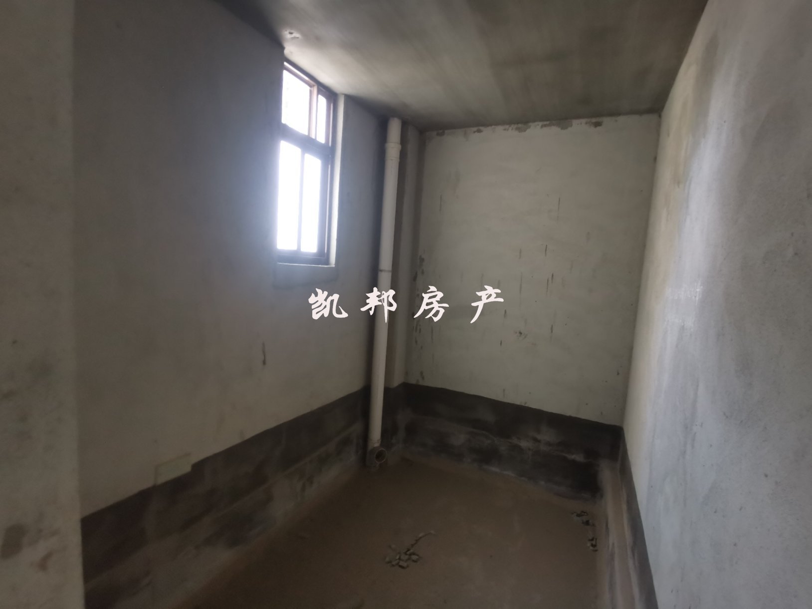 田阳县城东毛坯5室2厅3卫二手房出售3