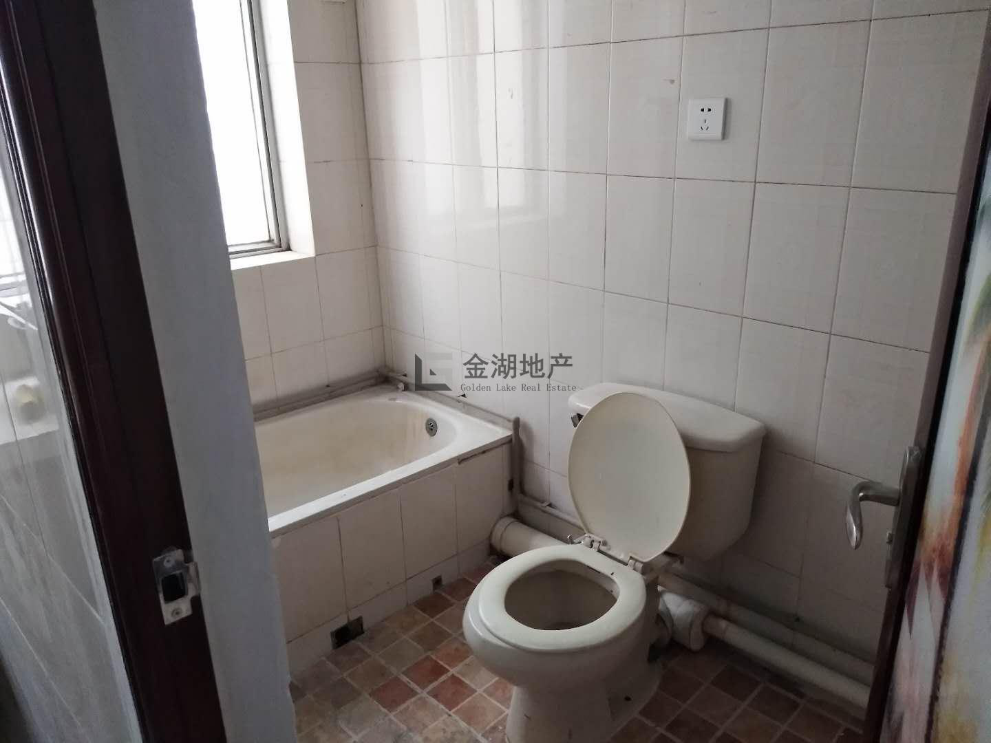 新城市花园,新城市花园 精装一房 电梯高层 低于市场价！5