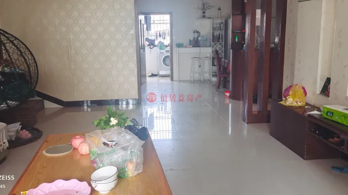 采光户型好，房东搬的动的都要搬