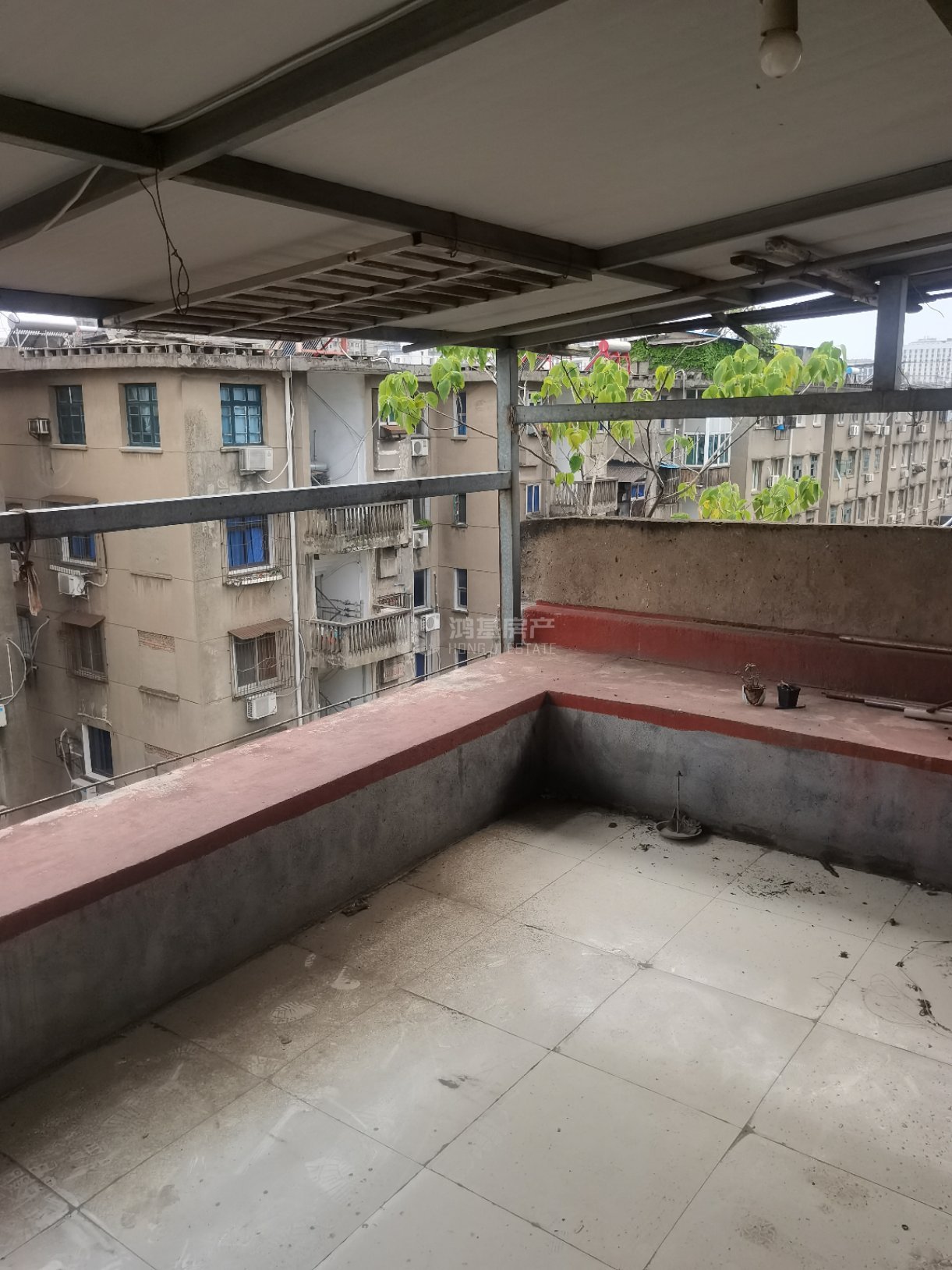 铁路八村,铁路八村超好的地段，住家舒适4