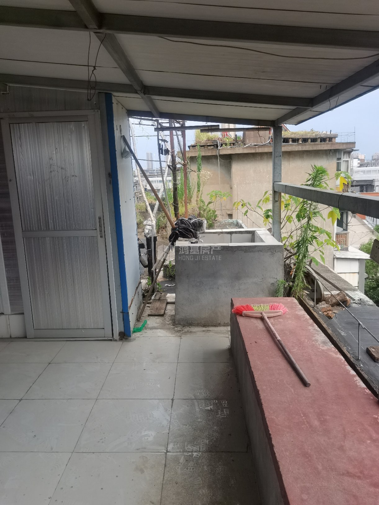 铁路八村,铁路八村超好的地段，住家舒适3