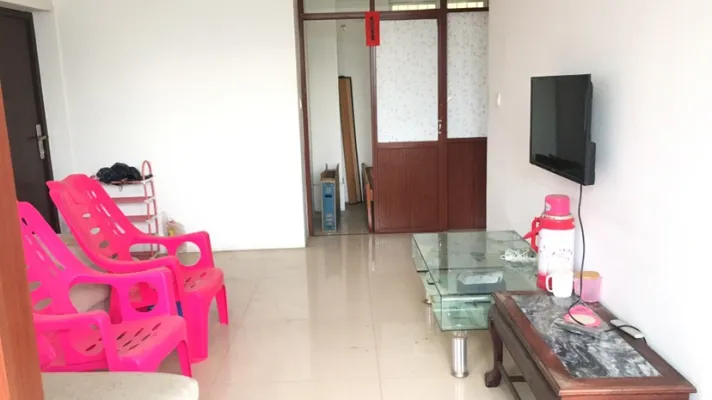 出售新南城电梯一房一厅，采光充足