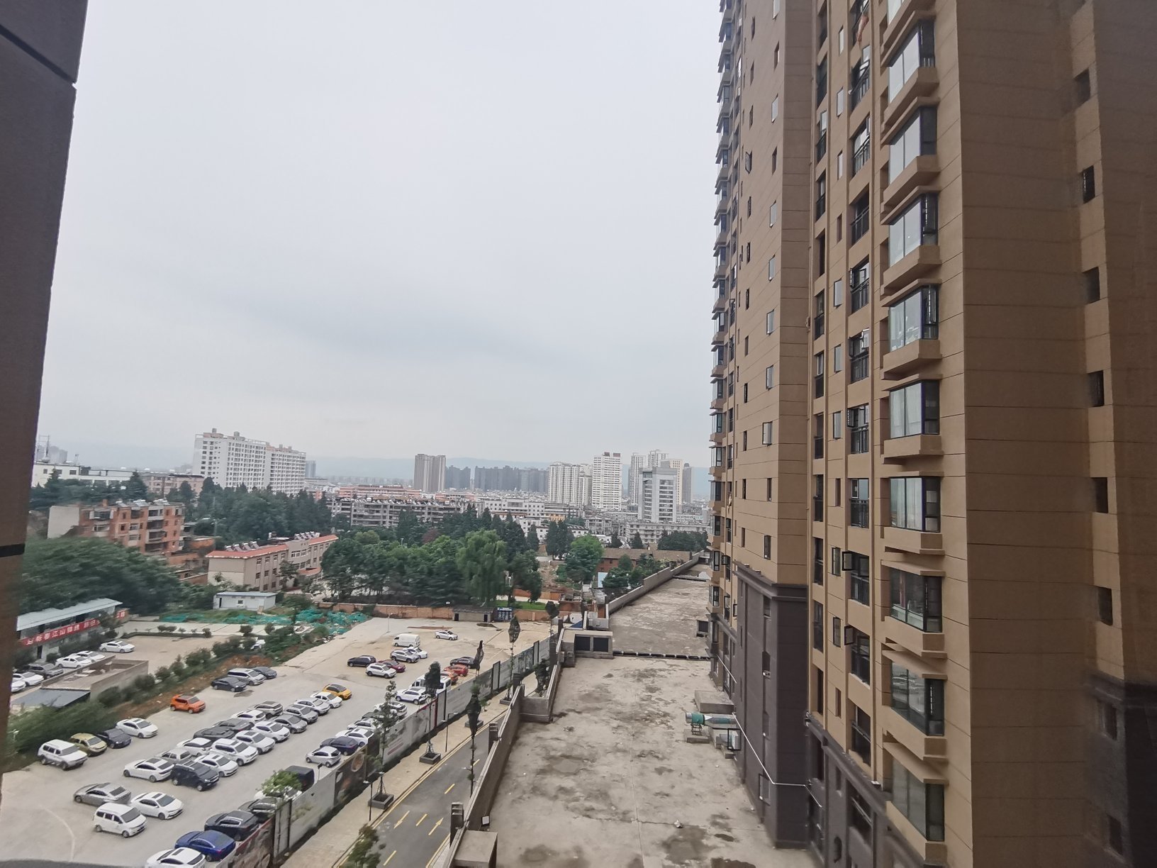 麒麟区城中毛坯3室2厅1卫二手房出售12