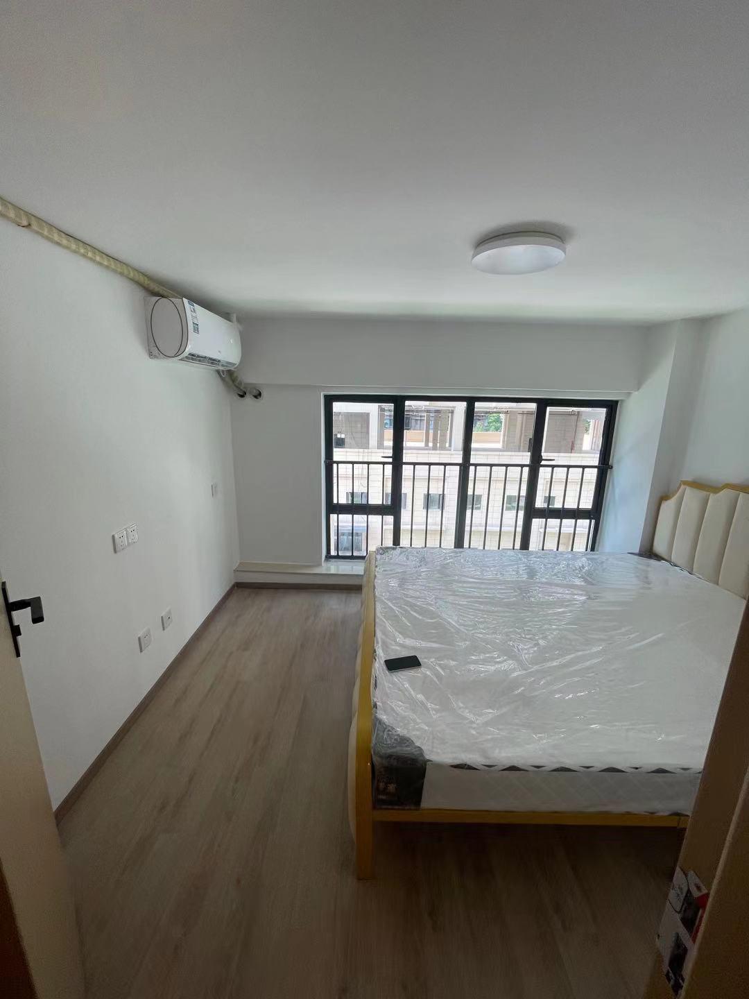 艾特圈子单身公寓空房2400元/月出租-艾特圈子租房