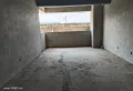 步行街毛坯房三房两厅两卫带露台5