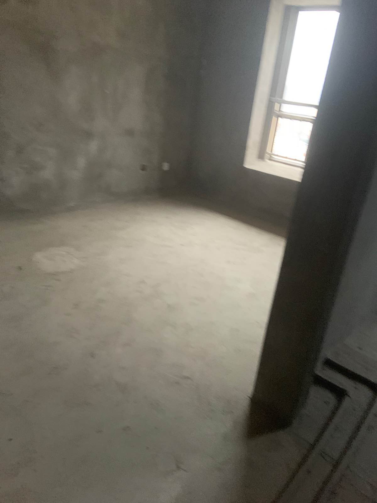 麒麟区南片区毛坯3室2厅2卫二手房出售10