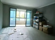 东湖区|紫金城四期4室2厅2卫出售