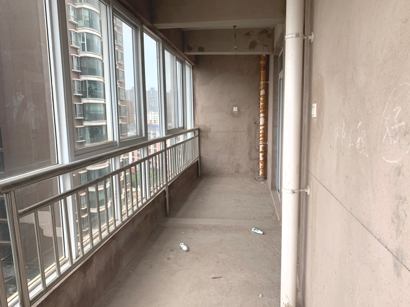 麒麟区南片区毛坯3室1厅1卫二手房出售8