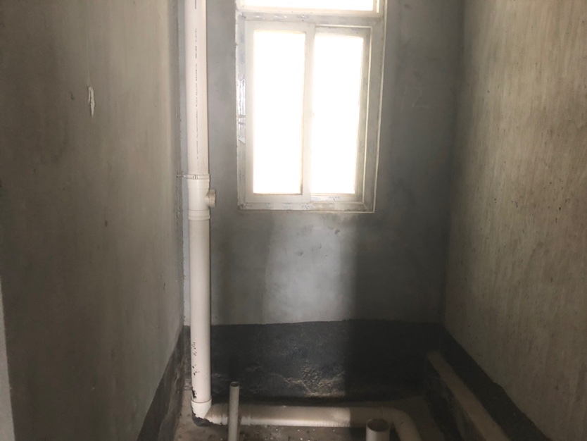 章华首府,体育广场对面电梯好户型，两室两厅两卫。9