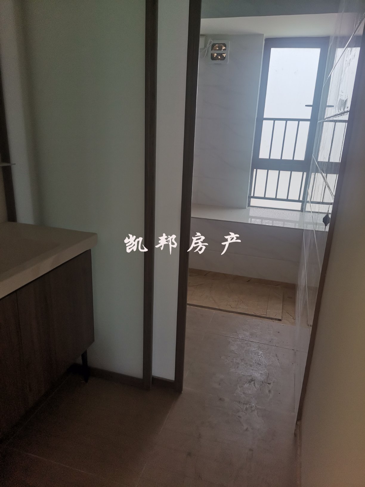 田阳碧桂园,真正的地铁楼盘，田阳碧桂园精致4室2厅2卫2阳台，11