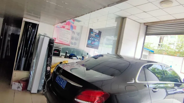 南河锦绣底商102,101一起卖，面积一共146平