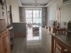 临渭区|盛世华府2室1厅1卫出售