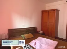 三门县|安居小区4室2厅2卫出售