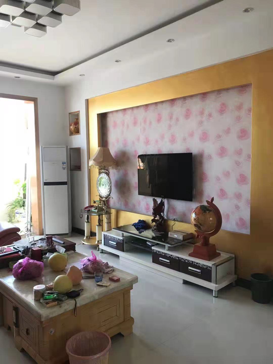 伟业公园路小区,伟业公园路小区复式楼出售，大户型11