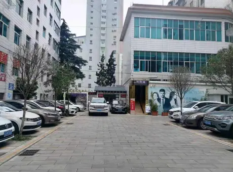 市农资公司-麒麟区城中麒麟南路164号