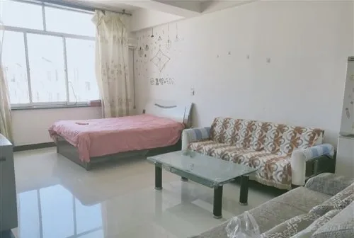 广汇小区四楼一室一厅一卫 产权清晰房主急售